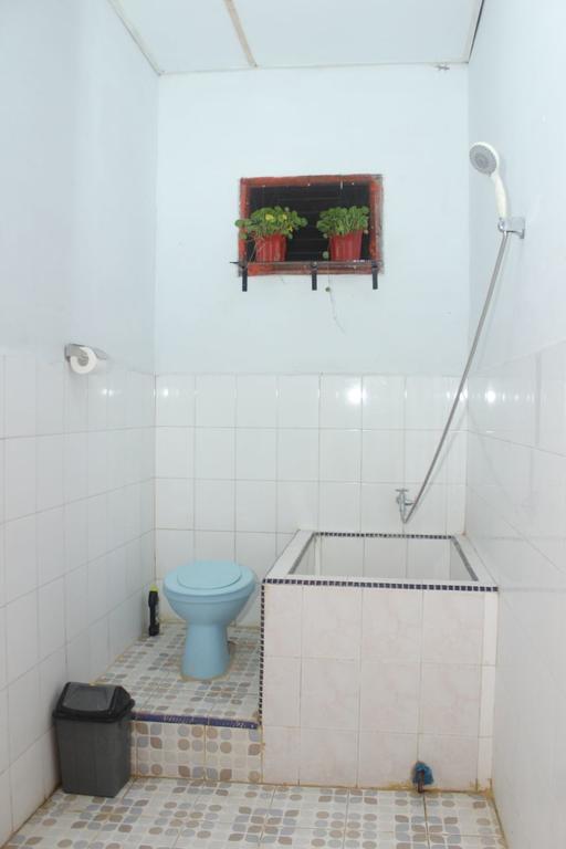 Kuala Namu Guest House Medan Exterior foto